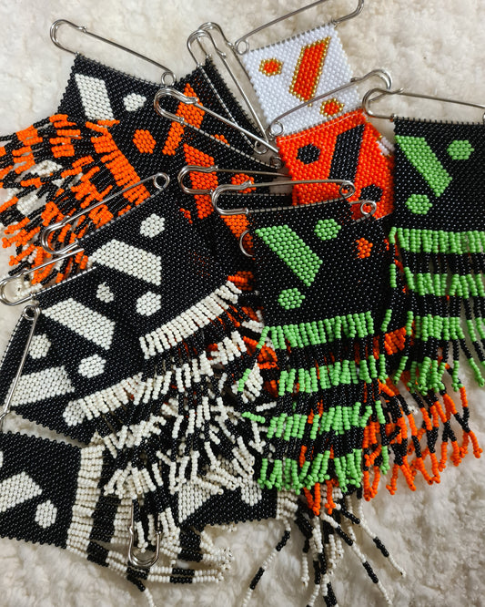 YI - ISPELITI (PINS)